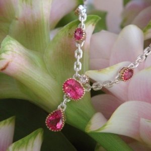 pinkspinelnecklaceyay.jpeg