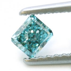 fancy-vivid-green-radiant-diamond-pl4075.1.08b25.jpg