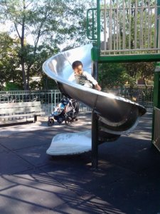 2011-10-08 12.02.11.jpg
