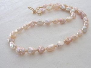 1788HighLustrePinkandPeachKeshiNecklaceg (1).jpg
