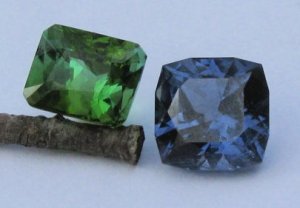 3-green tourm & blue spinel.JPG 3-green tourm & blue spinel.JPG