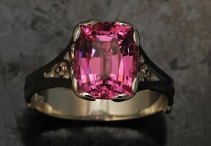 spinelring1.jpg