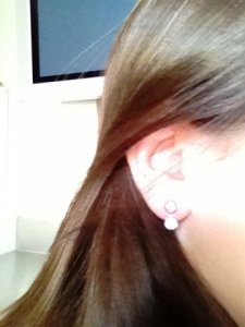 earring1.JPG