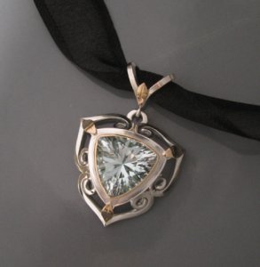 pendant idea indicolite.jpg