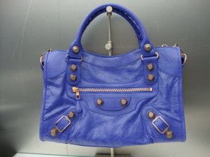 Balenciaga.jpg