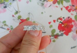 5-stone ring_3.jpg 5-stone ring_3.jpg
