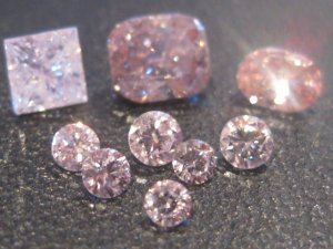 Diamonds pink loose 2.JPG