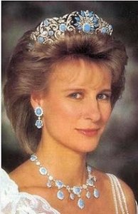 GloucesterTeckTurquoiseTiaraBirgitte.jpg