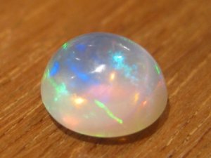 Opal Welo 1.25ct 1.jpg