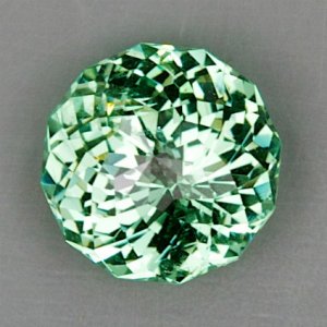 mintgrossulargarnet43ctstanzania[1].jpg