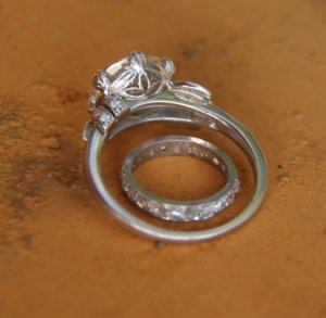 single stone setting 5.JPG