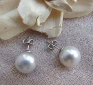 pearls2.jpg