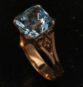 hunt country jewelers.jpg