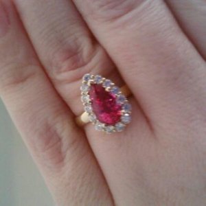 pear spinel slanted.jpg