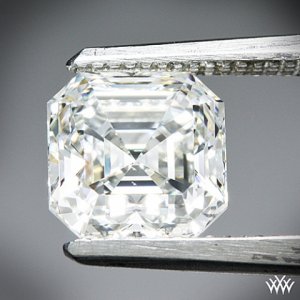 GIA1132917159_Asscher_Tweezer.jpg