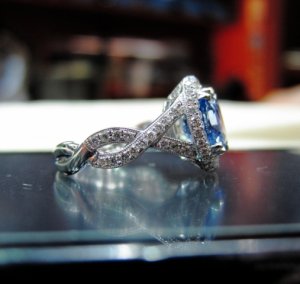Medium Blue Sapphire (20).JPG