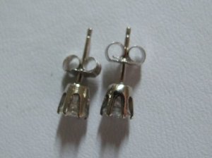 earrings 014.JPG