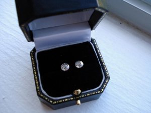 6oecearrings 013.JPG