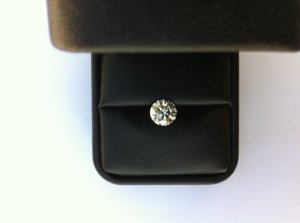diamondsmall.JPG diamondsmall.JPG