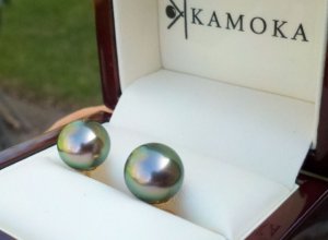 Kamoka Earrings.jpg