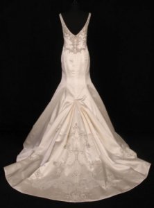 reem_acra_everlasting_wedding_dresses_3521_view0.jpg