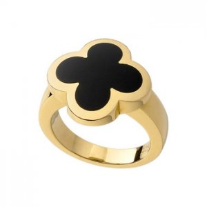 van-cleef-arpels-alhambra-ring-yellow-gold-onyx.jpg