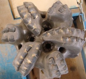 diamond oil drill bit.jpg