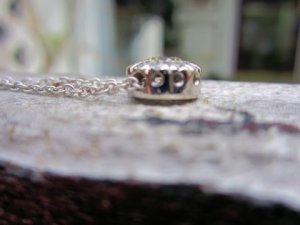cmsmdiamondpendant9.jpg