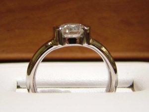 ESRajRingProsml.jpg