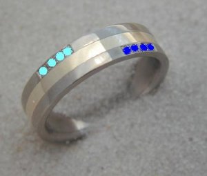 gents_titanium_14kt__diam_band.jpg