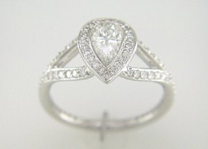 bezel pear by ritani.jpg
