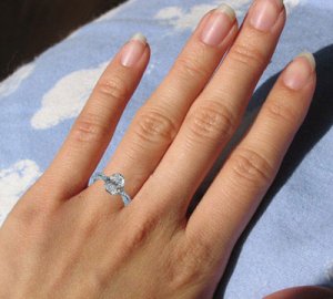 oval-hand2.jpg