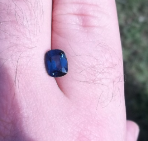 Blue spinel Sun 4.png