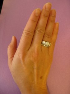 onrightfinger.jpg