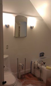 decobroom.jpg