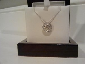 Bezel pendant 1.jpg