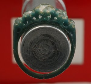 kiz-reduced wax 2.jpg