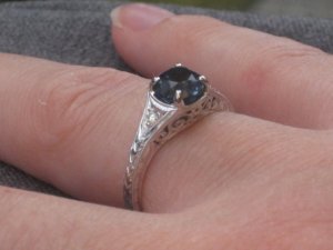 sapphirering1.JPG