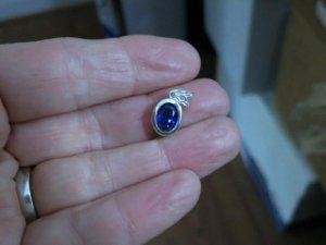 sapphire_pendant_3.jpg
