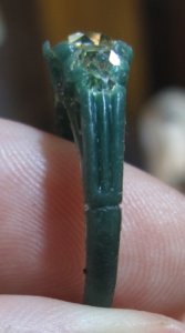 kiz-5stonewax-v2c.jpg