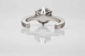 brokenengagementring2.jpg