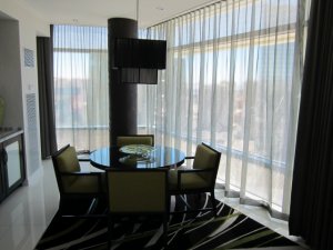 img_1560.jpg