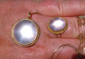 1001smiles-star-rose-quartz.jpg