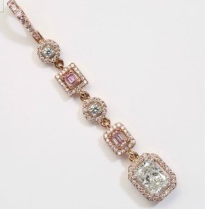 pink_blue_diamonds.jpg pink_blue_diamonds.jpg