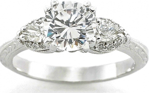 tacori-pear-shape-diamond-engagement-ring-ht2358-1-c.png