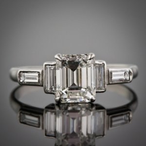 emerald_cut_deco.jpg