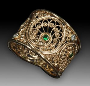 am-tsav-dia-ring.jpg