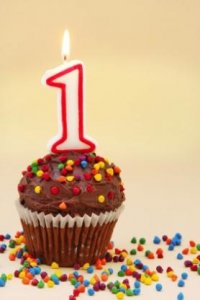 first-birthday-cupcake.jpg