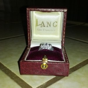 ringboxopen.jpg