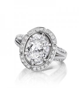 musson-sun-struck-3_5ct-oval-diamond-ring-lying-down.jpg